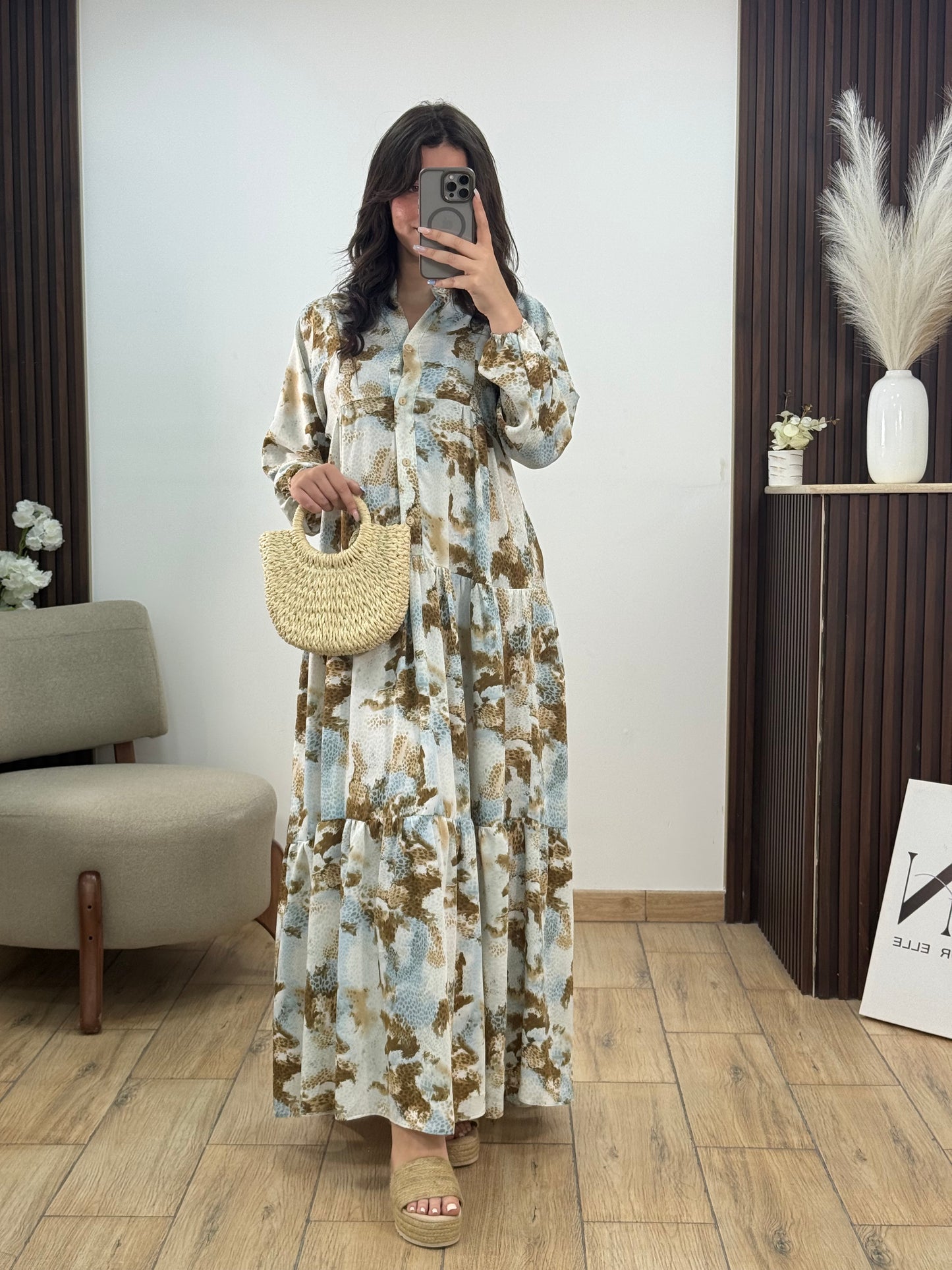 Robe ashilda