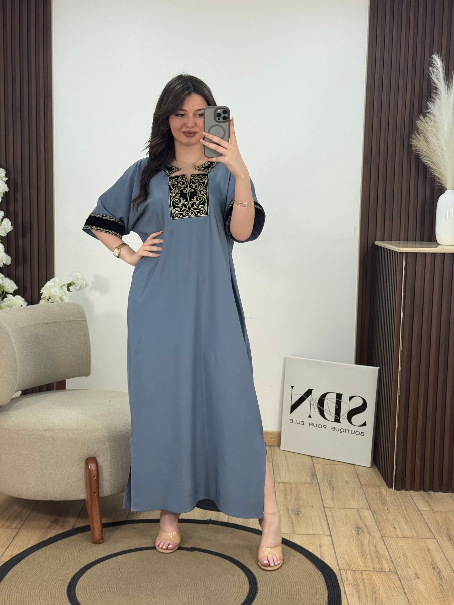 ROBE SAMAH
