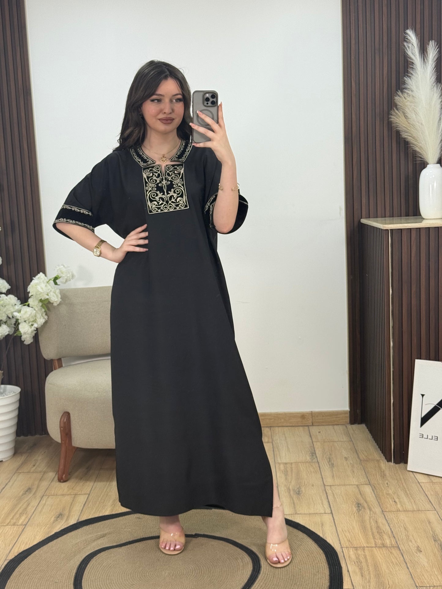 ROBE SAMAH