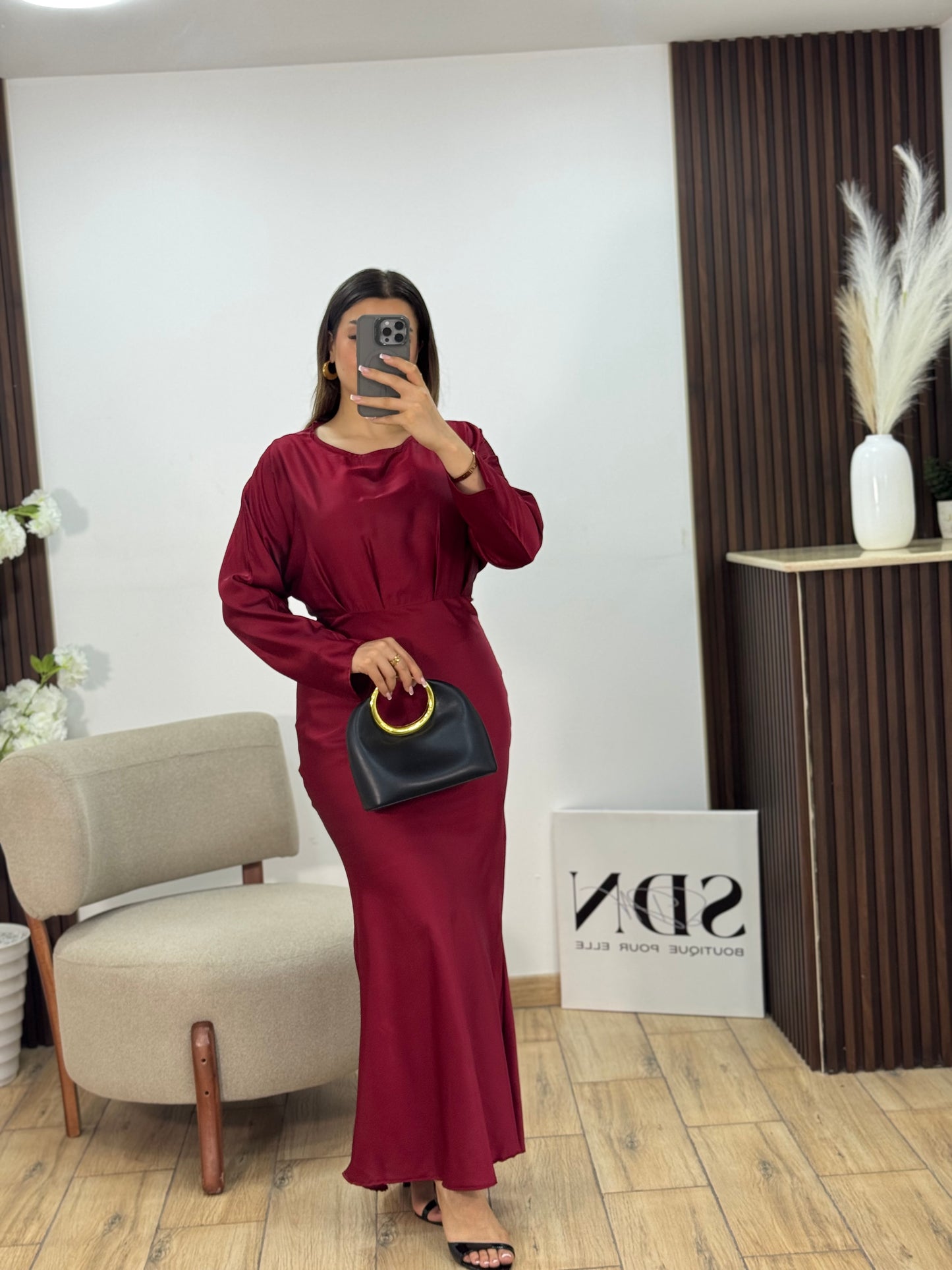 ROBE CARLA