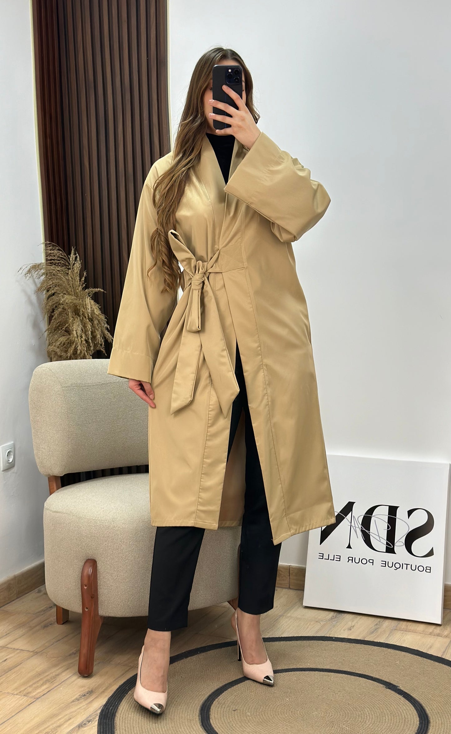 TRENCH COATS 🧥