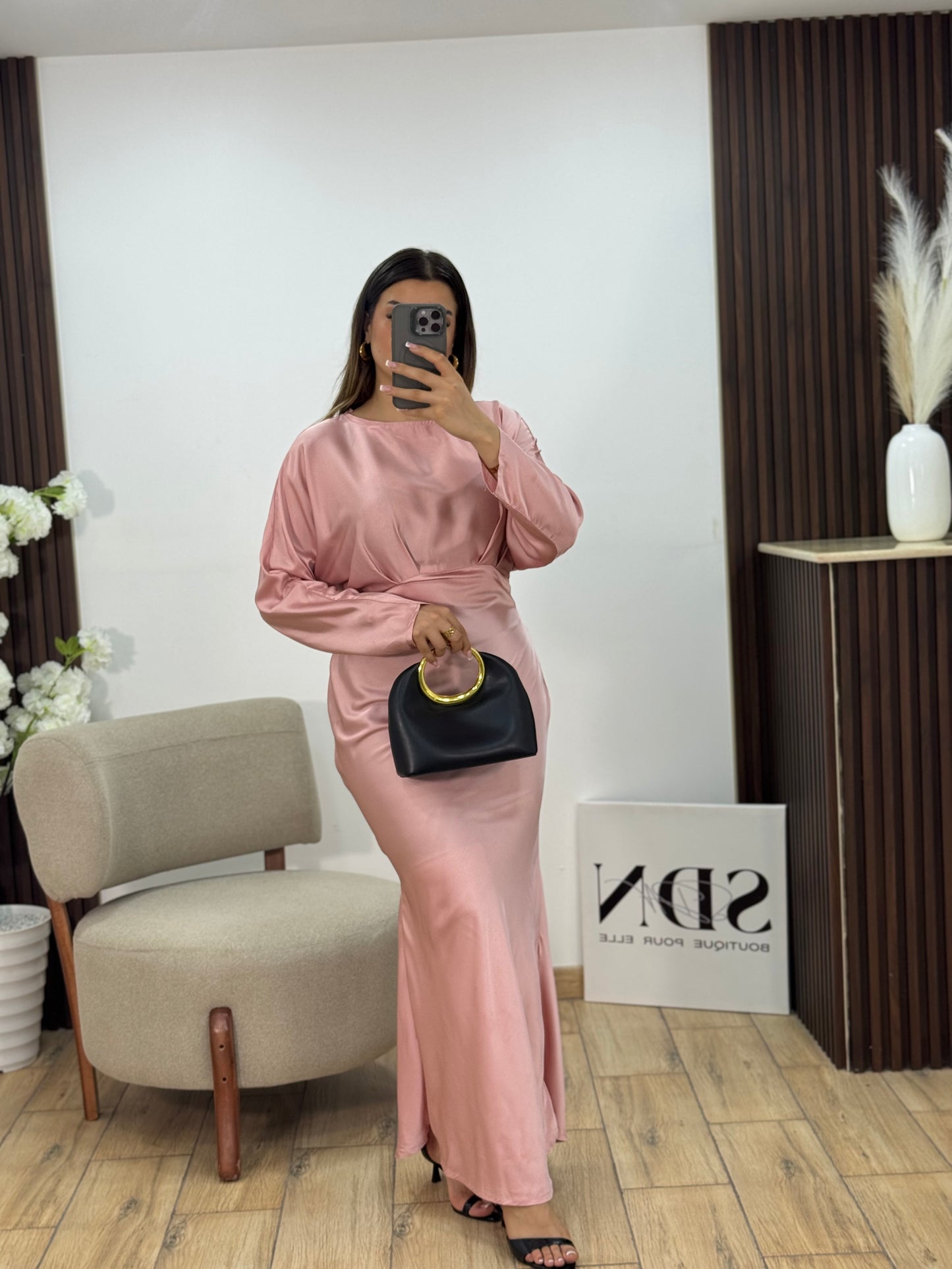 ROBE CARLA