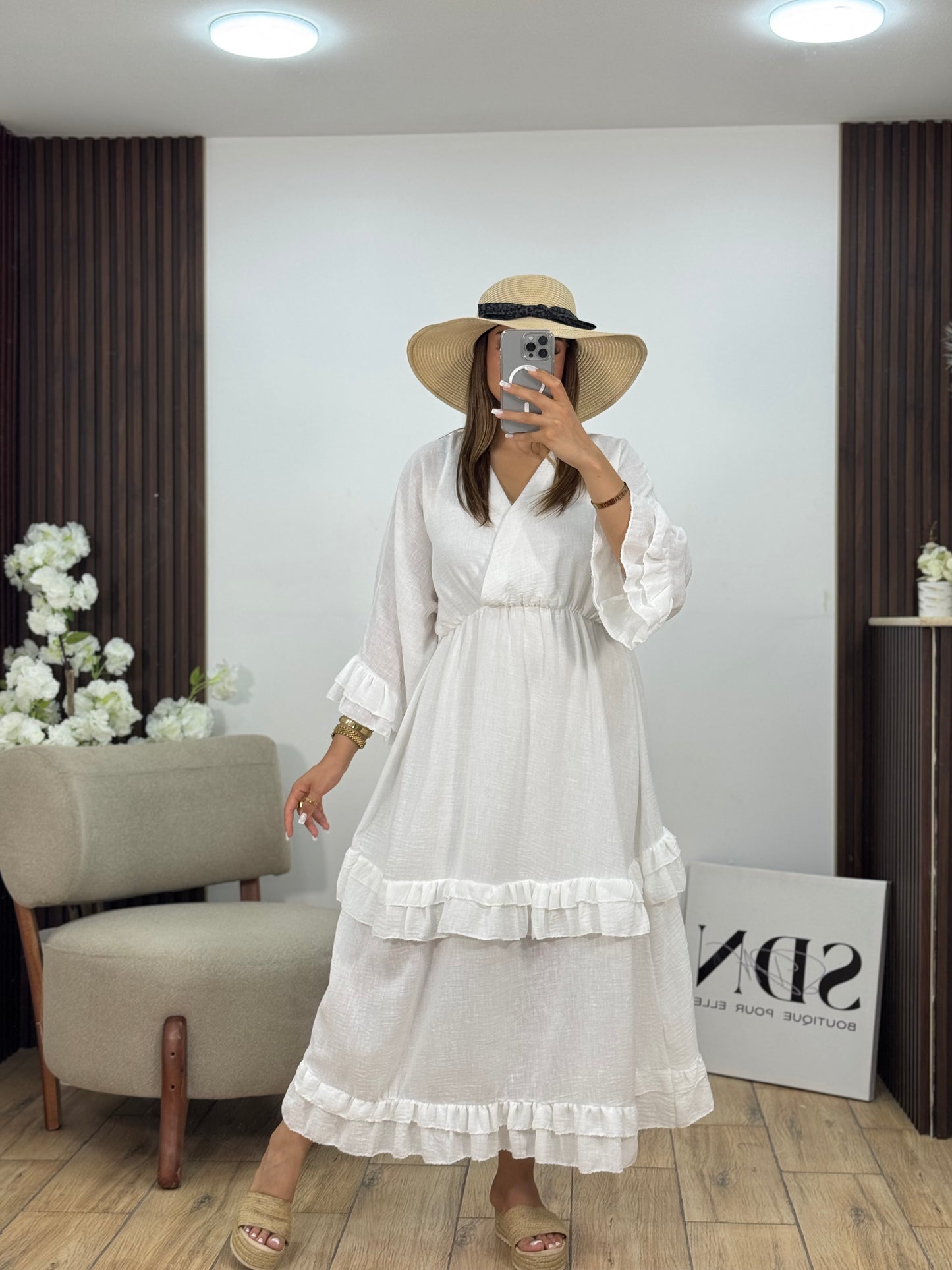 ROBE LIN