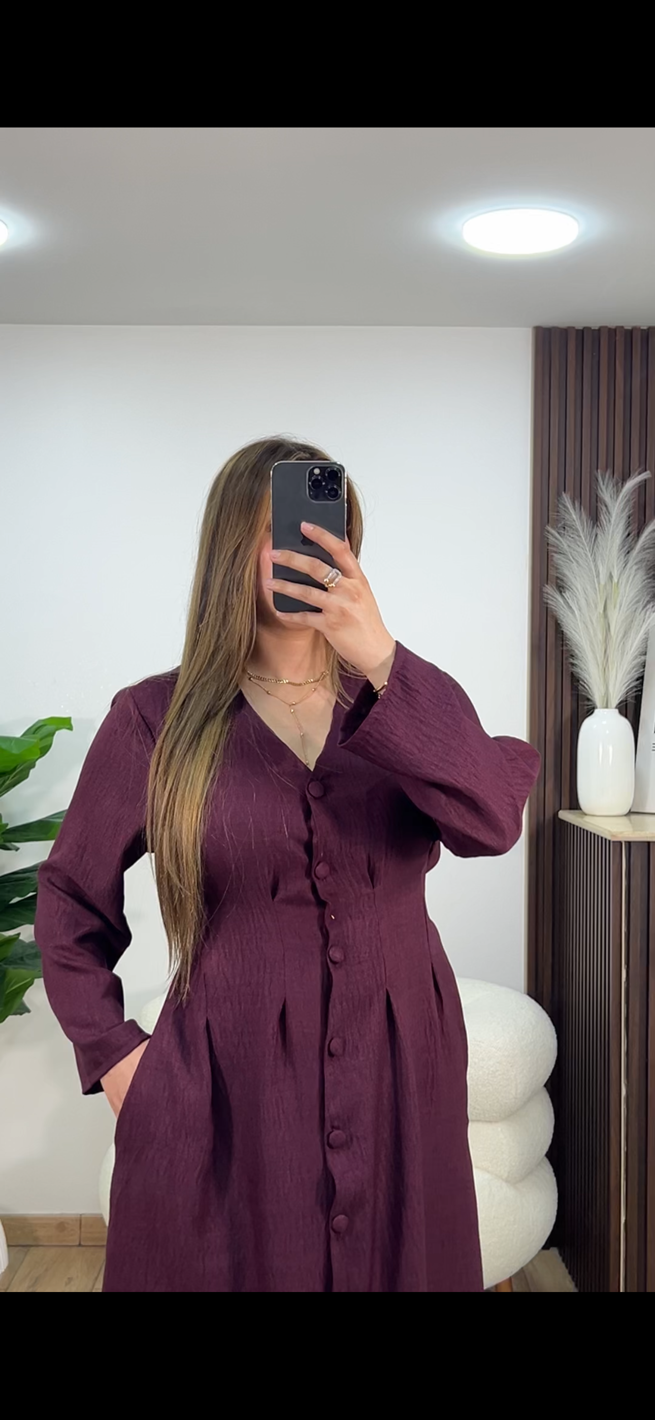 ROBE BOUTON