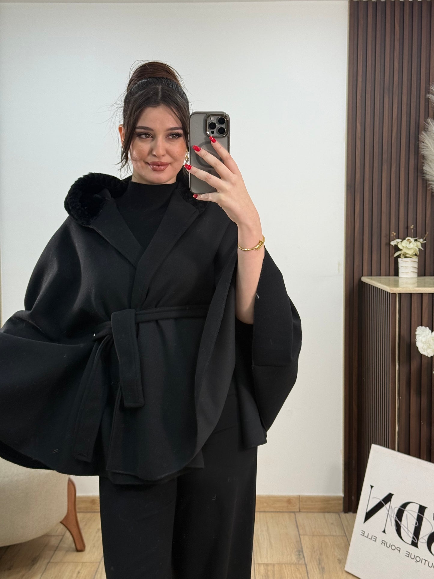 PONCHO FOURURE