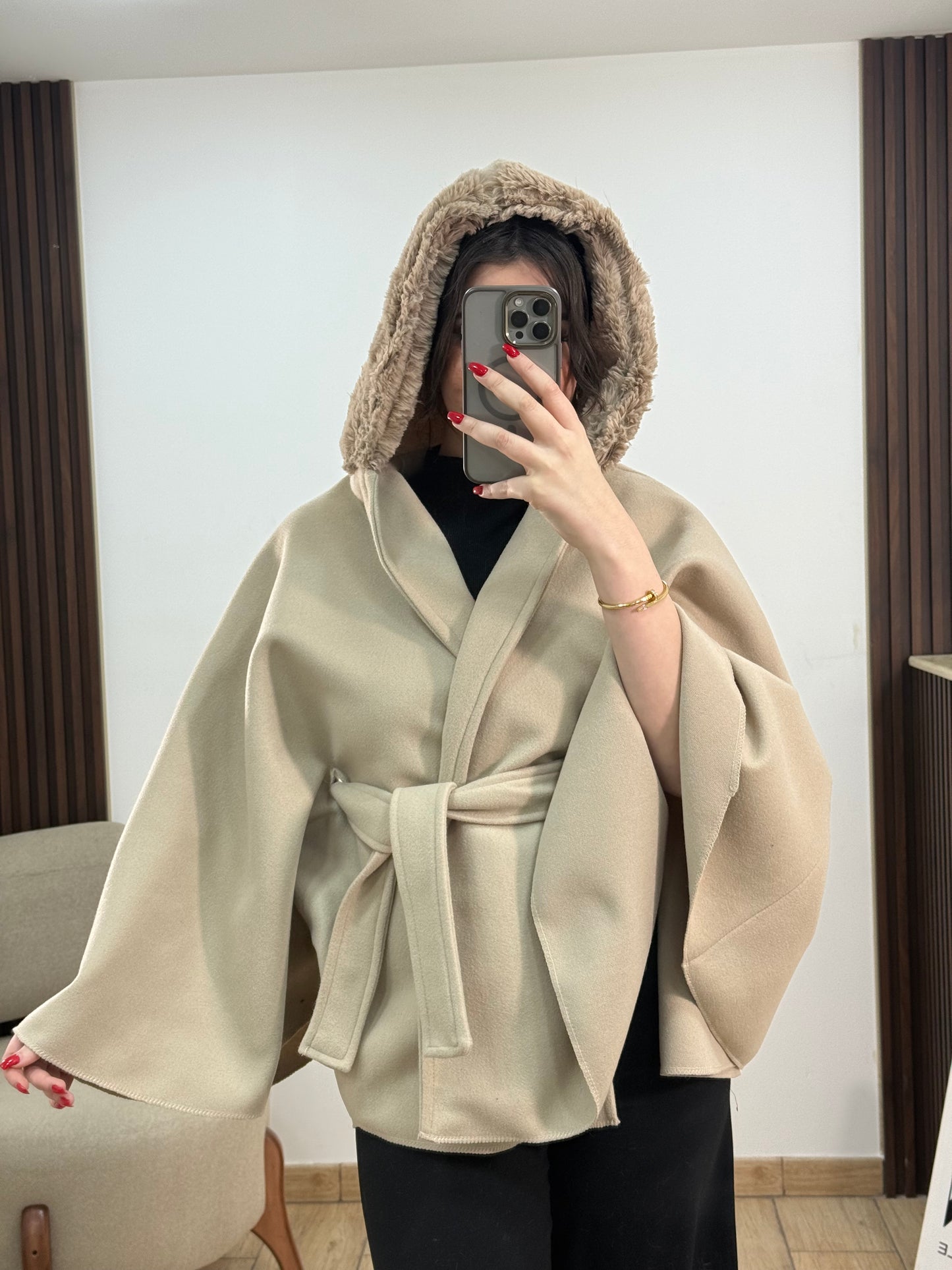 PONCHO FOURURE